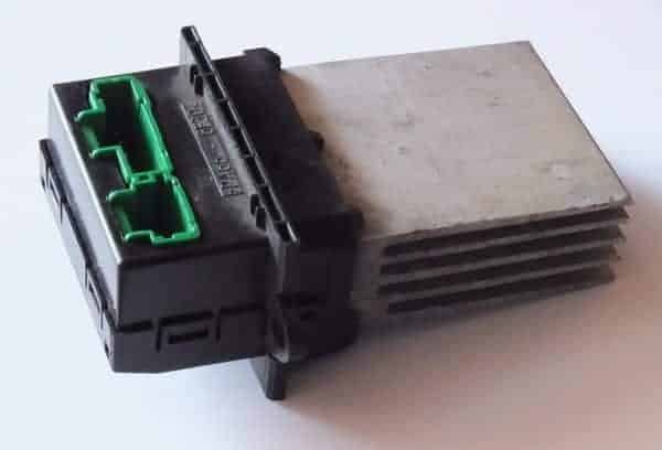 Fixing Renault Scenic Ii Fan Controller Block Do It Easy With Scienceprog