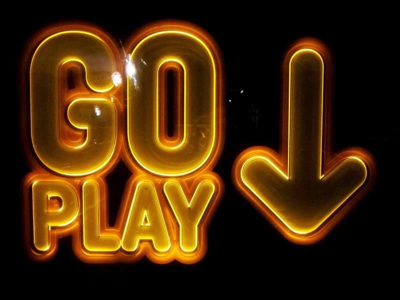 go play sign