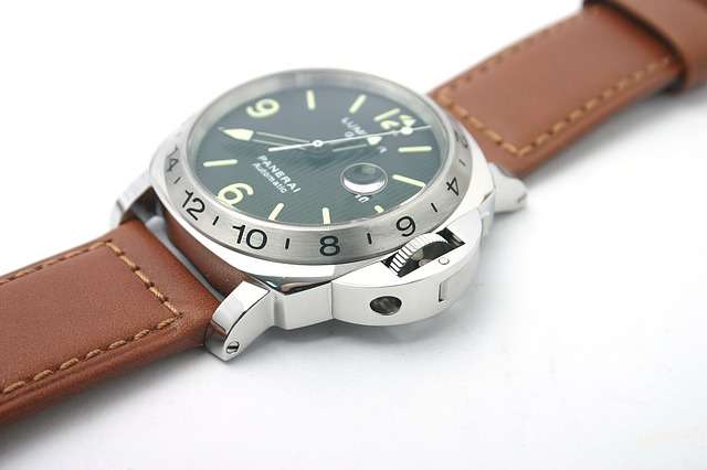 Guide to Buying Your First Panerai Watch Do It Easy With ScienceProg