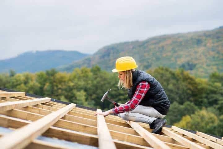 roofer woman