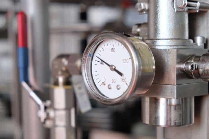 installed pressure gauge