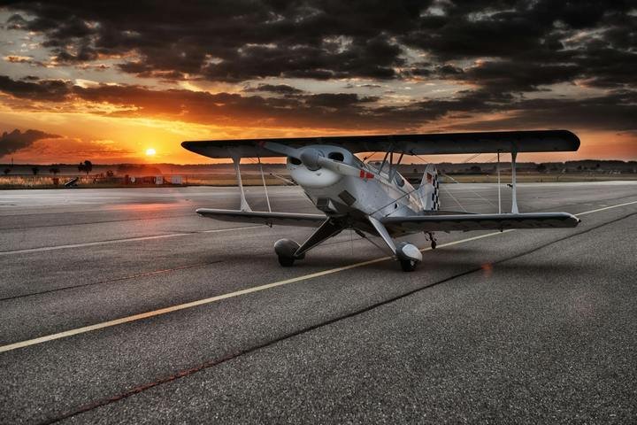 airplane