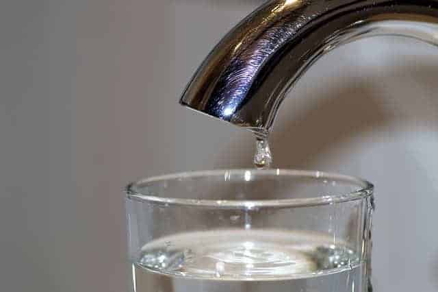 faucet water
