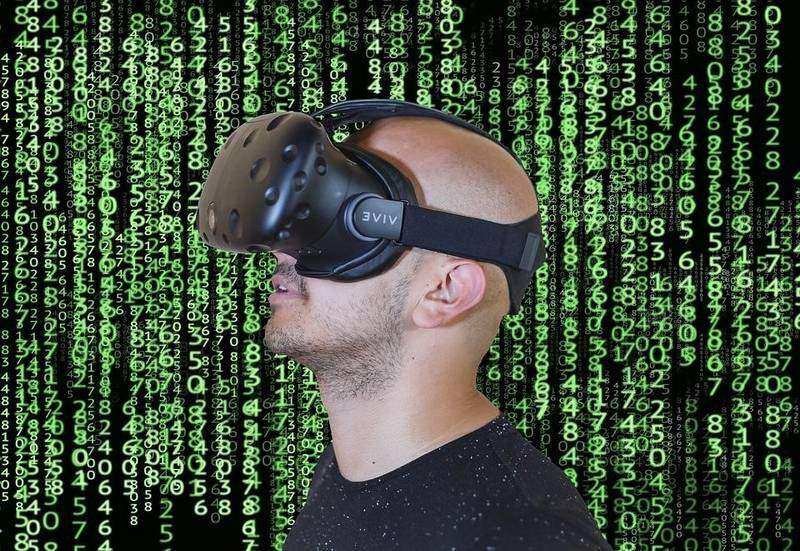 VR